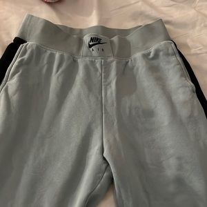 Nike air joggers. Lightly used